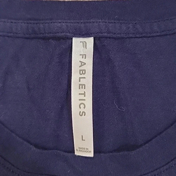 Athletic 5 Piece Bundle Nike, Fabletics, Champion, Ect. Size Large - Picture 5 of 11